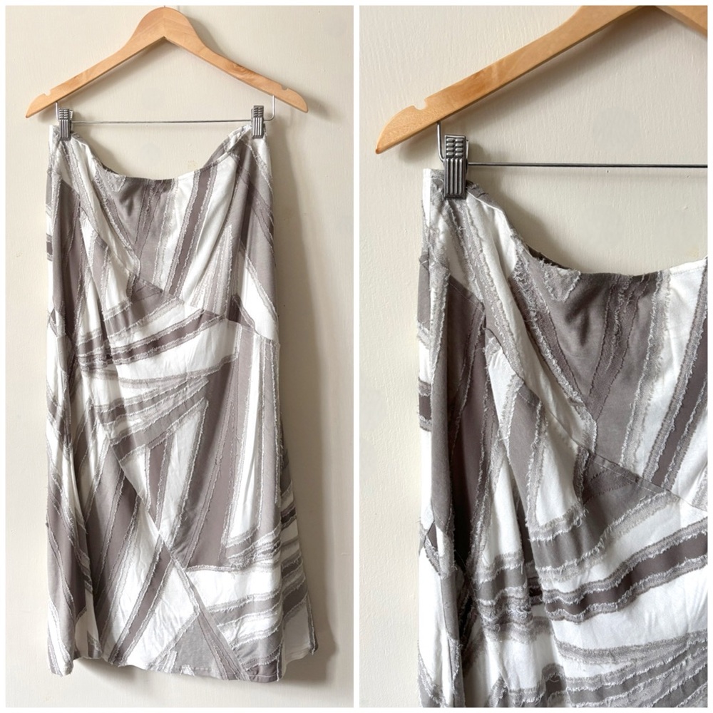 Soft Geometric Raw Hem Neutral Tone Whimsical A-Line Stretch Unique‎ Maxi Skirt